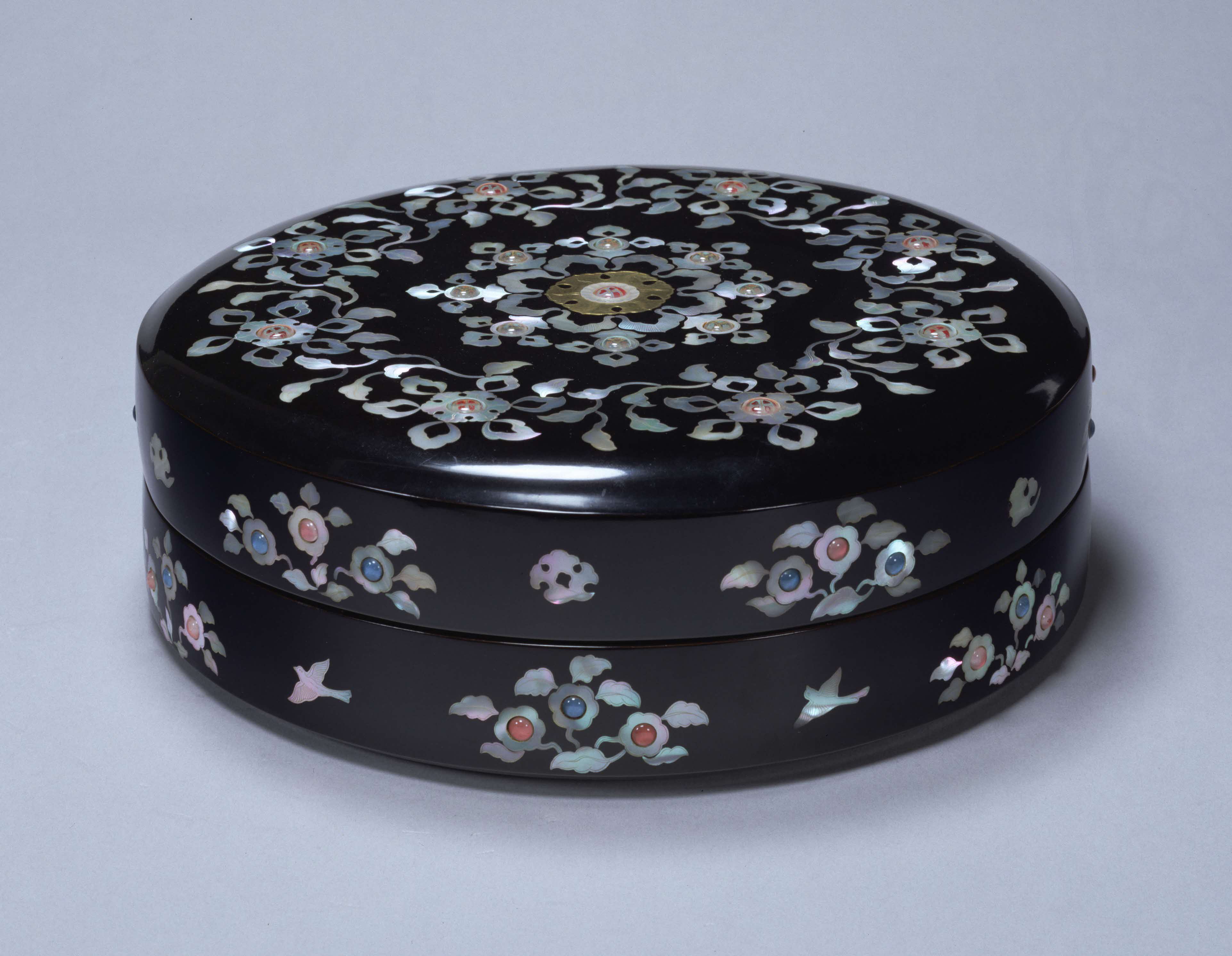 特別展】御大典記念 特別展 よみがえる正倉院宝物 ―再現模造に 特別展】御大典記念 特別展 よみがえる正倉院宝物 ―再現模造に